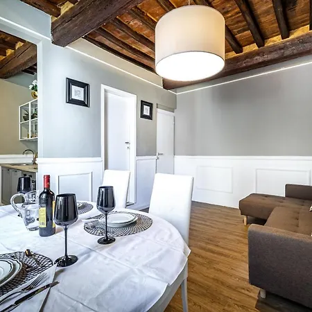 Apartment Yid Gallery Art&design In The Heart Of *